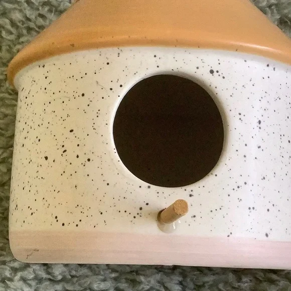 Ceramic Bird House NWT Speckled Glaze Crescent Enterprise Co. 5”x5”x6.75” - Picture 13 of 15
